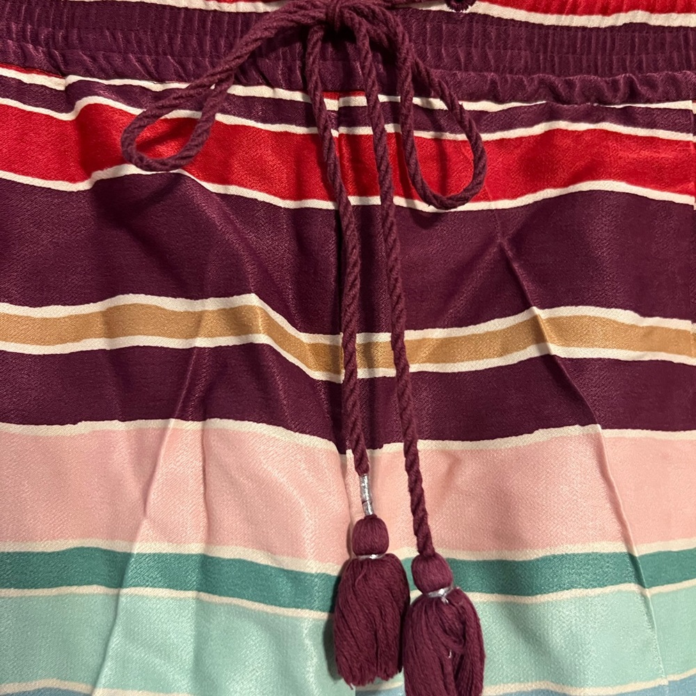 Loft Striped Viscose Pull On Shorts Drawstring Size Medium‎ - Picture 2 of 4